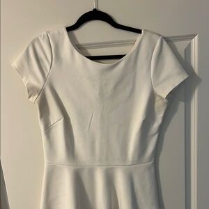 Banana Republic White Fit and Flare Scoop Neck Top